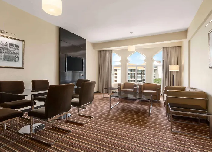 Ramada by Wyndham Colombo