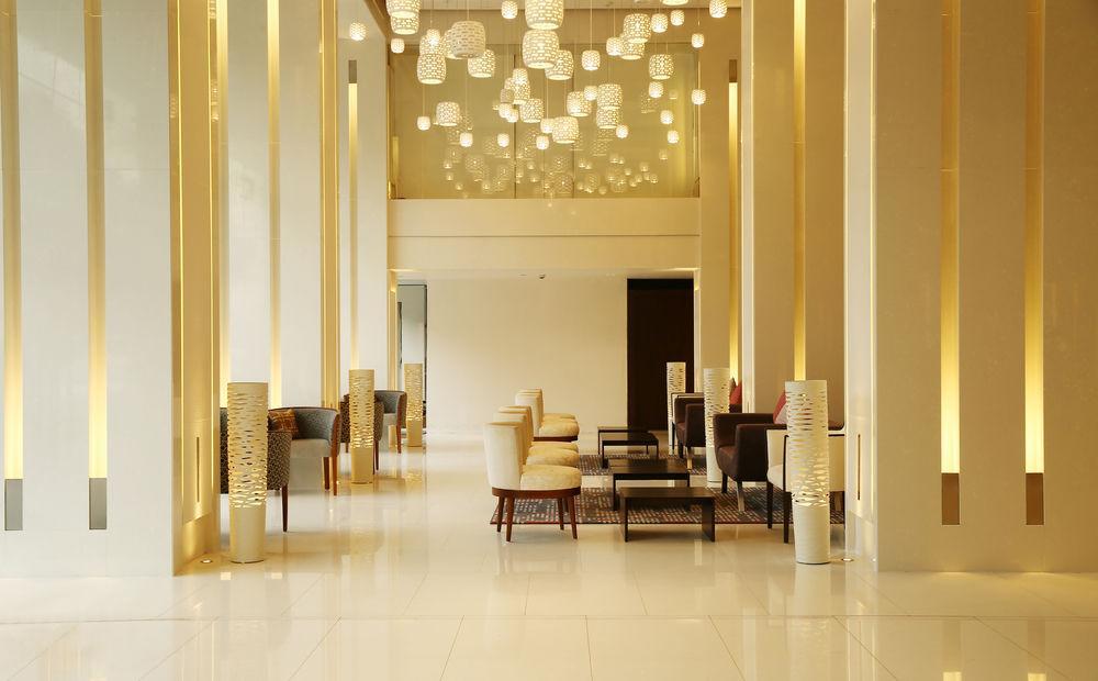 Ramada Отель
