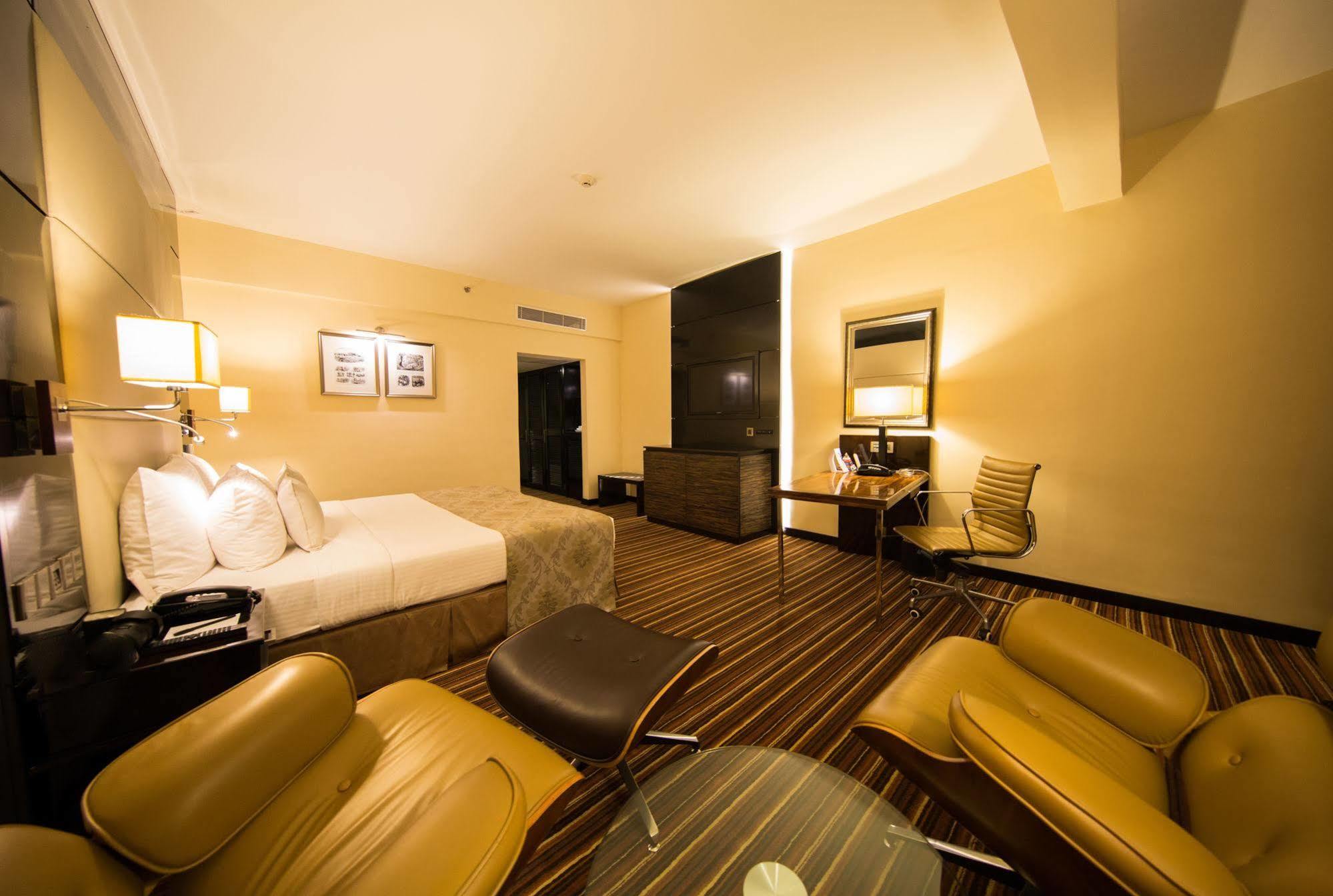 Ramada 5*