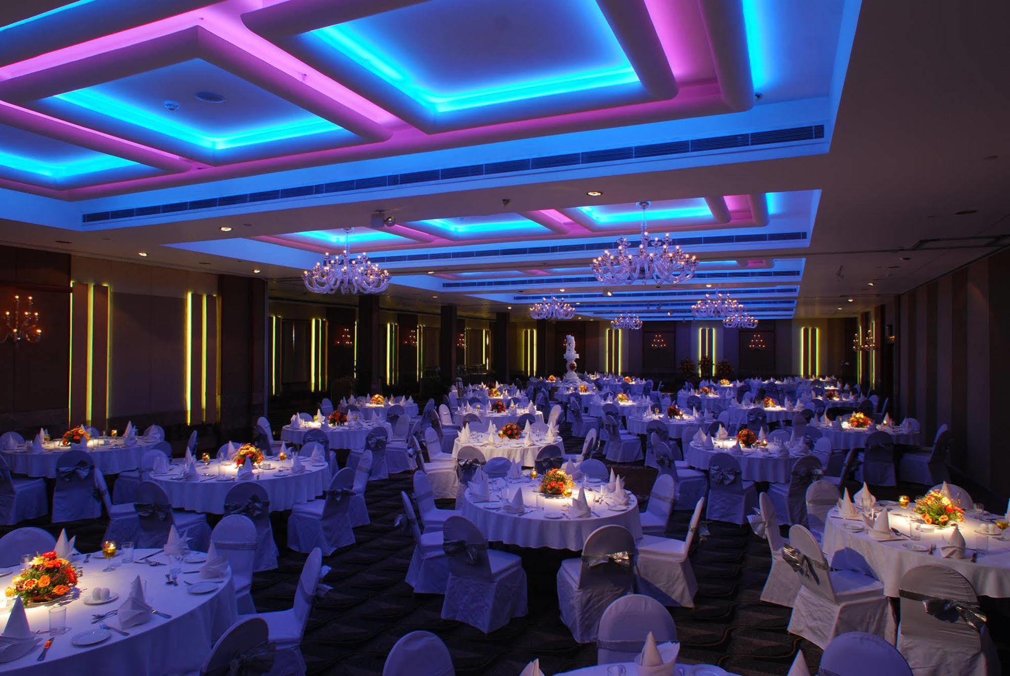 Ramada Отель 5*